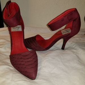 Women's Vintage by Jeffery Campbell heels